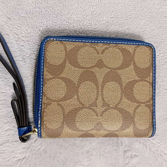 Coach Zip Around Wallet - Picture 2 of 3